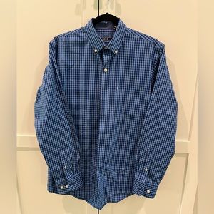 Izod. Medium. Blue checkered. Button Down. Long sleeve. In great condition.